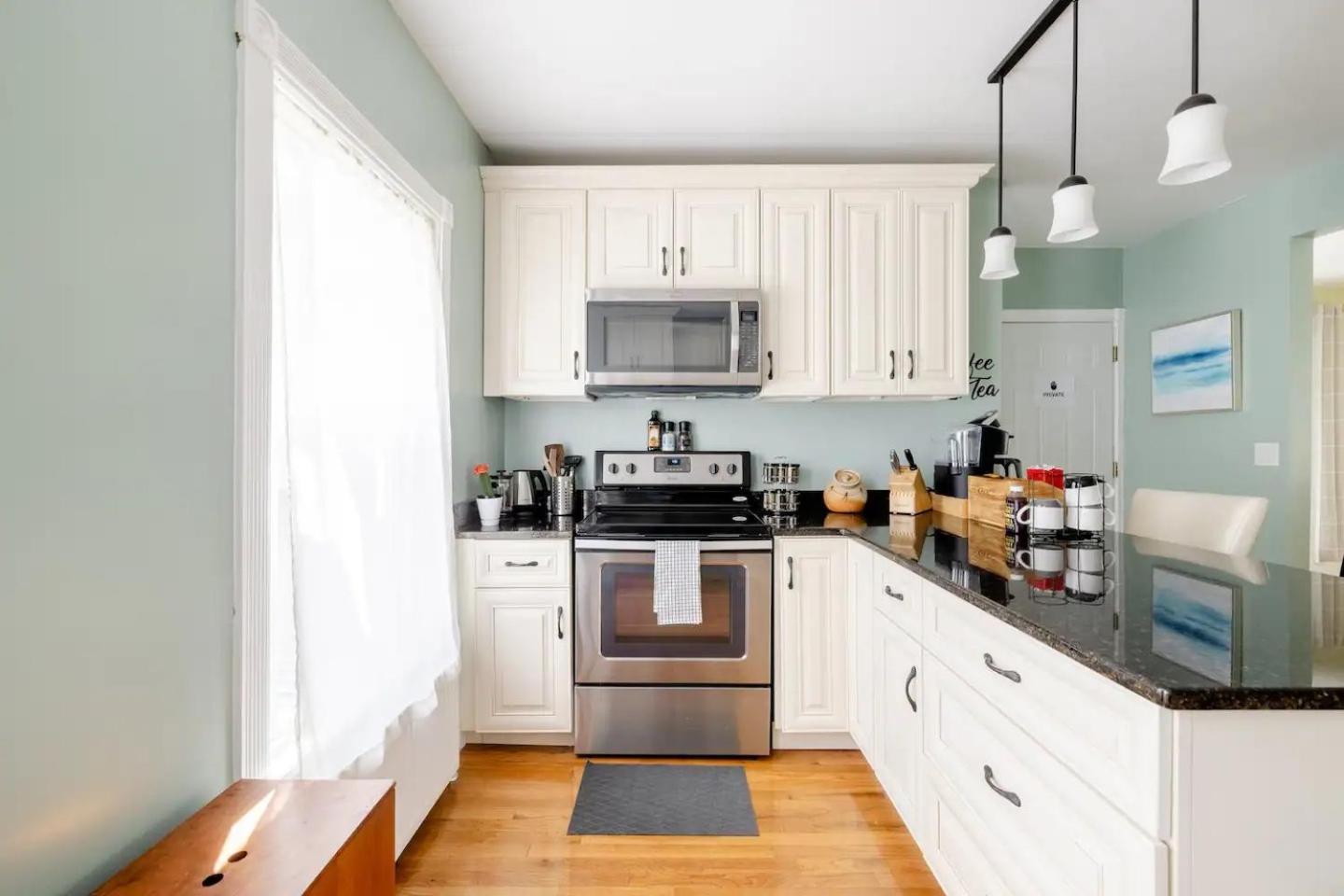 Bright Spacious Apartment - 2 Bedroom 2 Ba Портланд Екстериор снимка