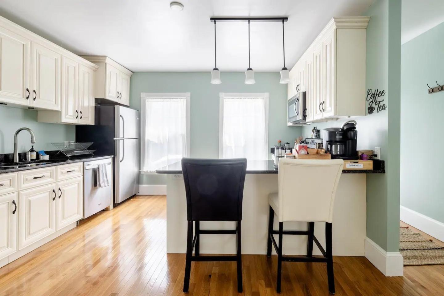 Bright Spacious Apartment - 2 Bedroom 2 Ba Портланд Екстериор снимка